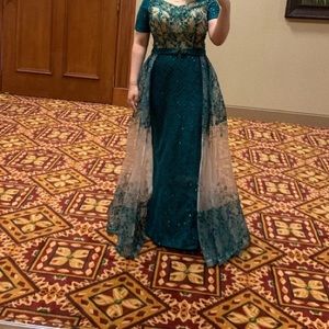 Beautiful green dress with overskirt